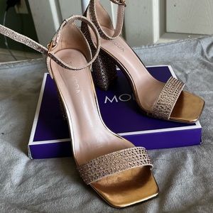 Glitter heels size 6 with 3 1/2 inch heels